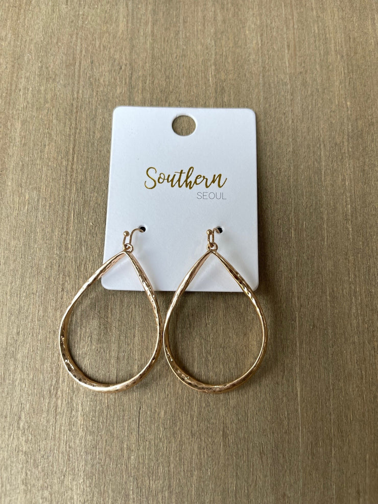 Belleann Twisted Teardrop Earrings