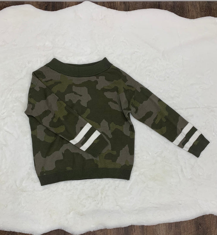 Logann Camo Pullover